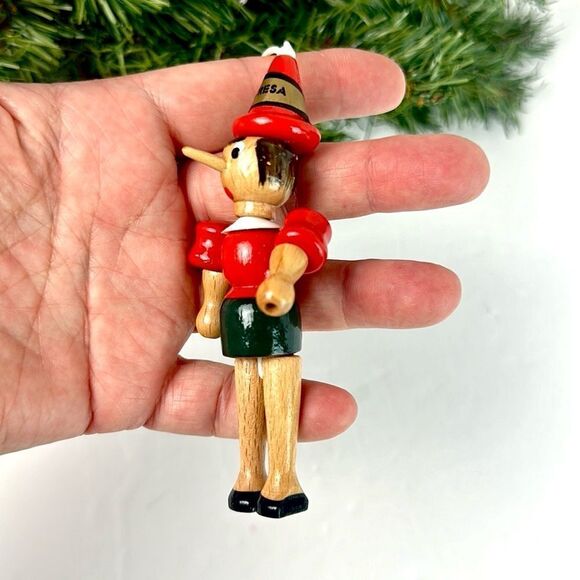 C2 Rainoldi Jointed Wooden Pinocchio Christmas Ornament Hand painted in Italy - Picture 3 of 9